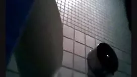 強迫這傢伙自己操，並要求肛交