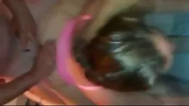 抓住了一個成熟的管家和一個otkazil好癌症