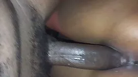 用手指將女友拉下來狂喜
