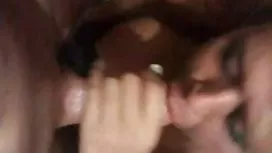 幾乎沒有應對嘔吐，但塗鴉的喉嚨