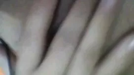 女同性戀者正在騷擾和卡明